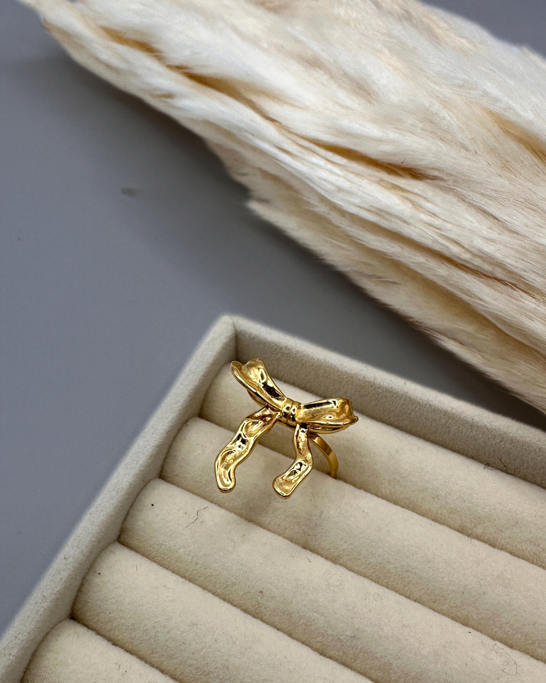 Anello Fiocco Vintage